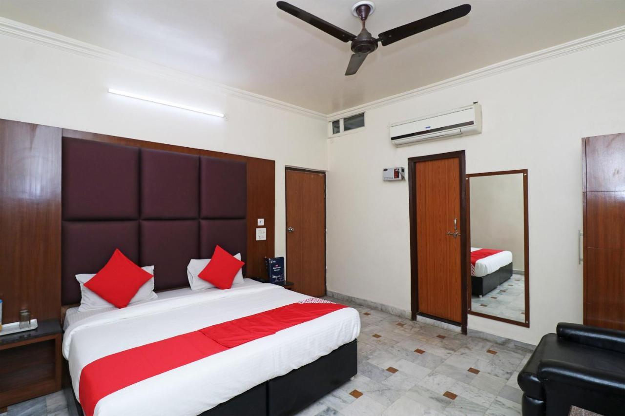 Oyo Hotel Ashoka International Kanpur Exterior foto