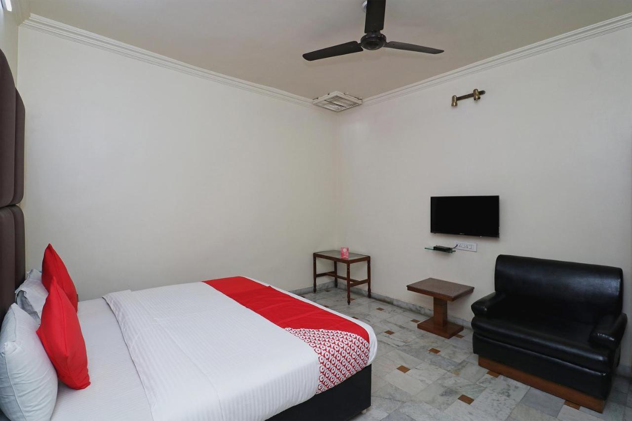 Oyo Hotel Ashoka International Kanpur Exterior foto